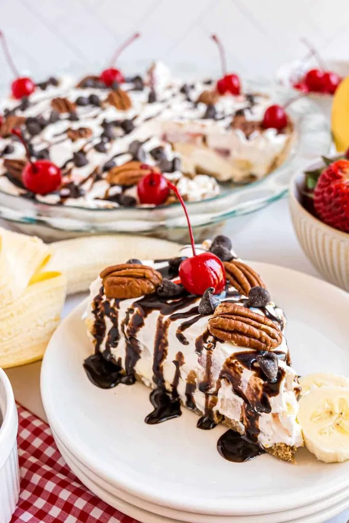 Banana Split Cheesecake Recipe 2 Banana Split Cheesecake Recipe