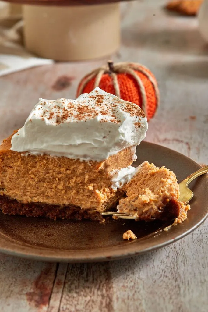 Biscoff Pumpkin Cheesecake