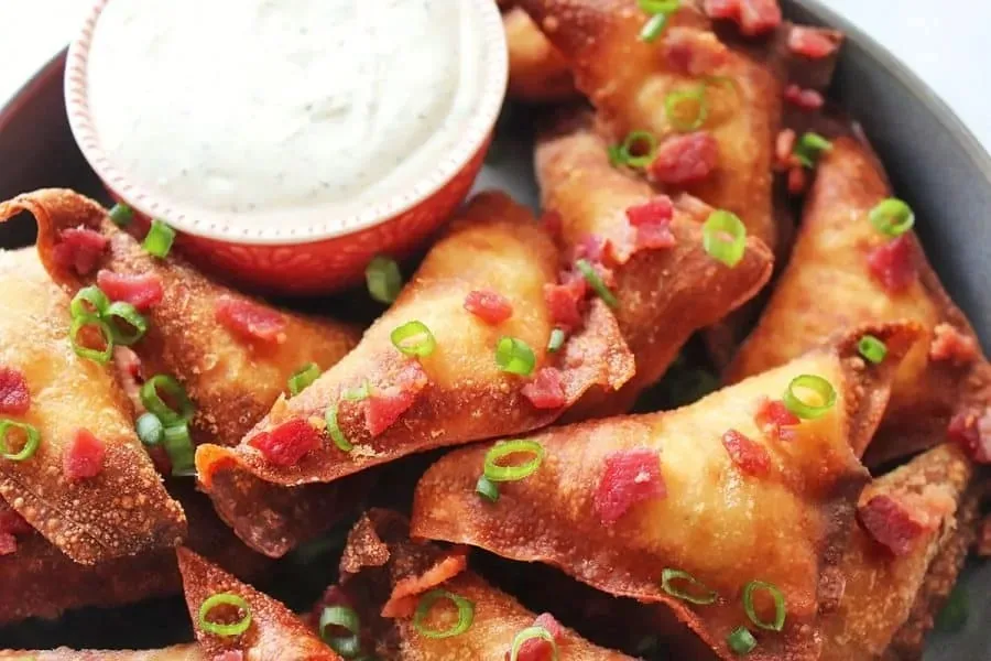 Air Fryer Loaded Mashed Potato Wontons