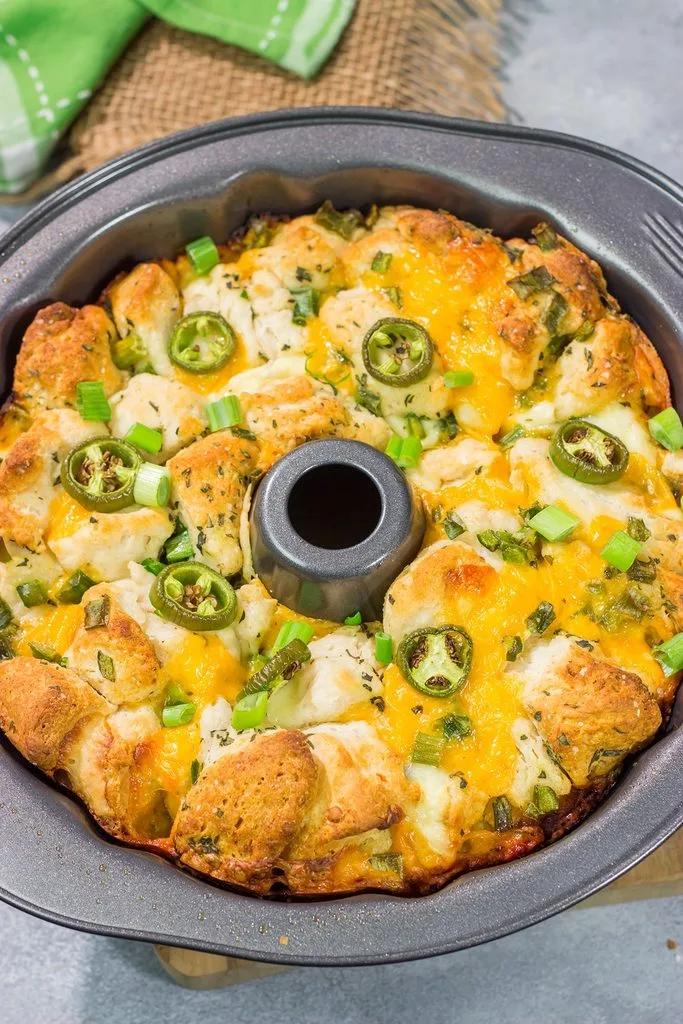 Cheddar Jalapeño Monkey Bread Recipe 3 Cheddar Jalapeño Monkey Bread
