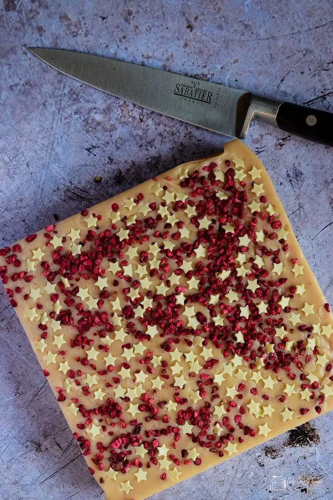 White Chocolate Raspberry Fudge