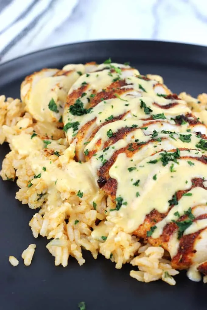 Mexican Chicken with Cheese Sauce