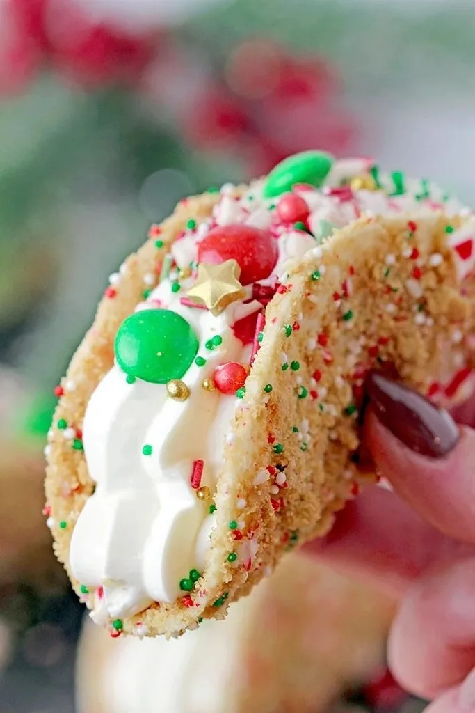 Christmas Cheesecake Tacos