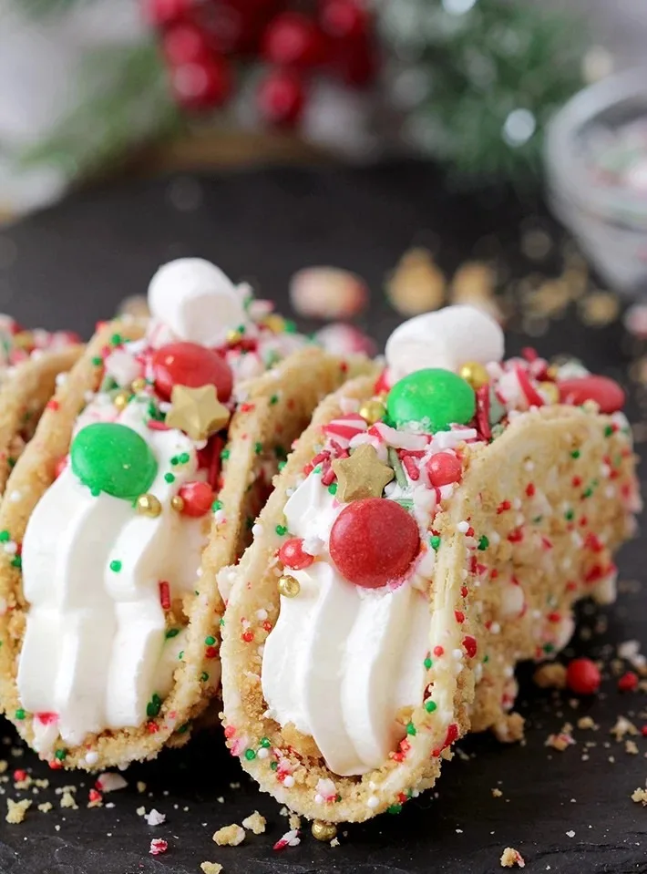 Christmas Cheesecake Tacos