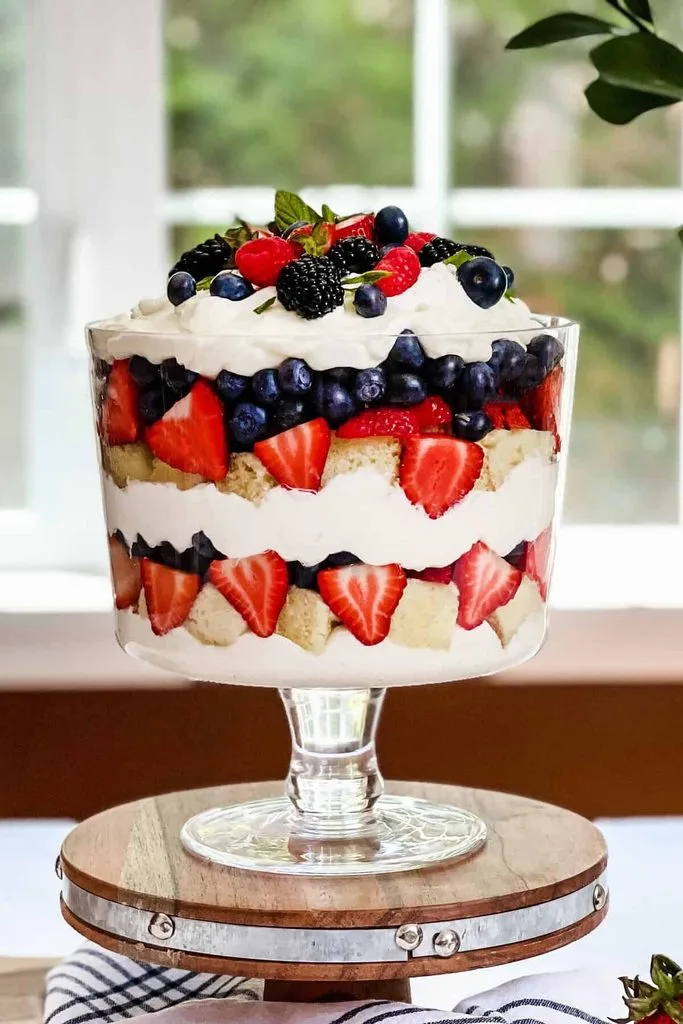 Berry Trifle Cake