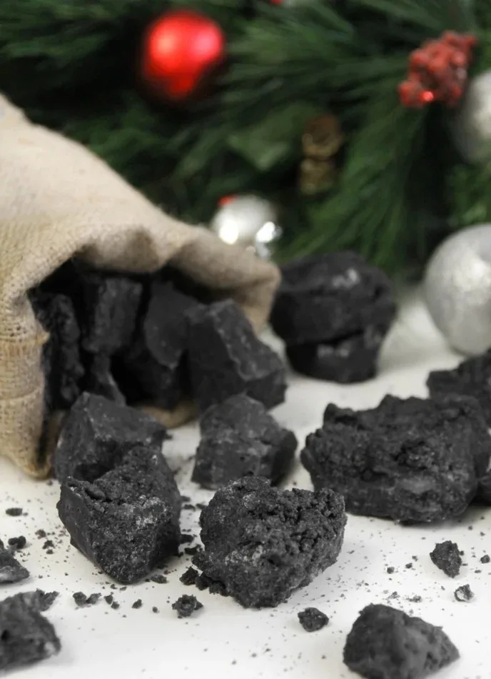Christmas Coal Candy Recipe 3 Christmas Coal Candy
