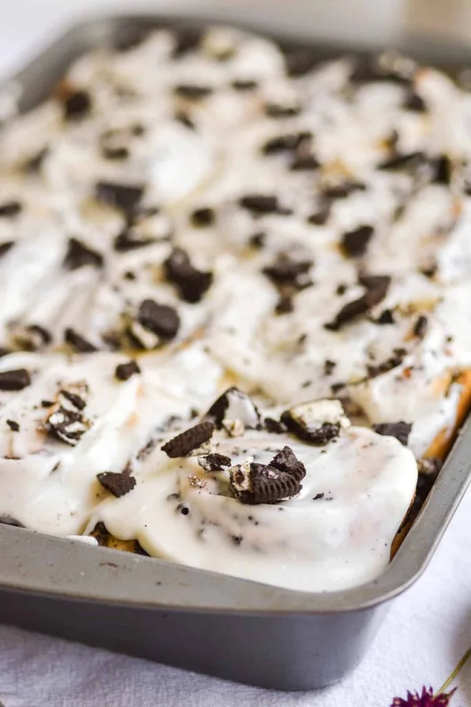 Oreo Stuffed Cinnamon Rolls