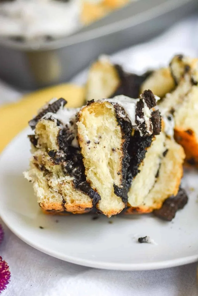Oreo Stuffed Cinnamon Rolls