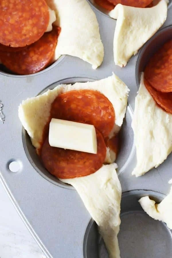 Pepperoni Cheese Pizza Bombs Recipe