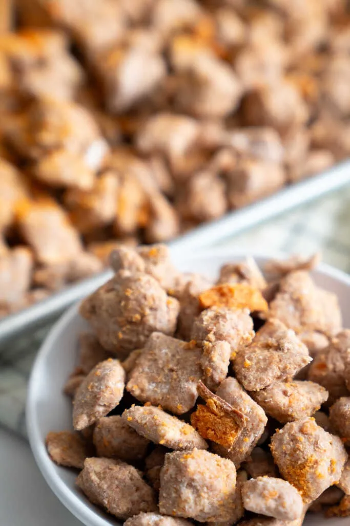 Butterfinger Puppy Chow Recipe 4 Butterfinger Puppy Chow
