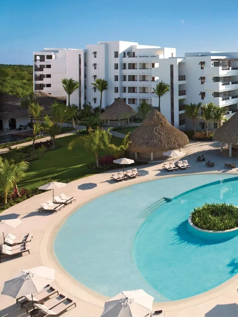 6 All-Inclusive Resorts with Swim-Up Rooms for Adults Only 2 Secrets Cap Cana Resort & Spa